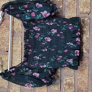 Wayf Women's Black Floral Smocked Top Size Small